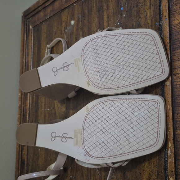 Jessica Simpson Tan Wedge Shoes - Picture 4 of 7